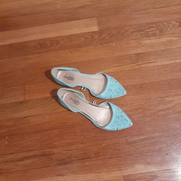 Turquoise Charlotte Russe Flats Size 7 1/2 - Picture 2 of 4